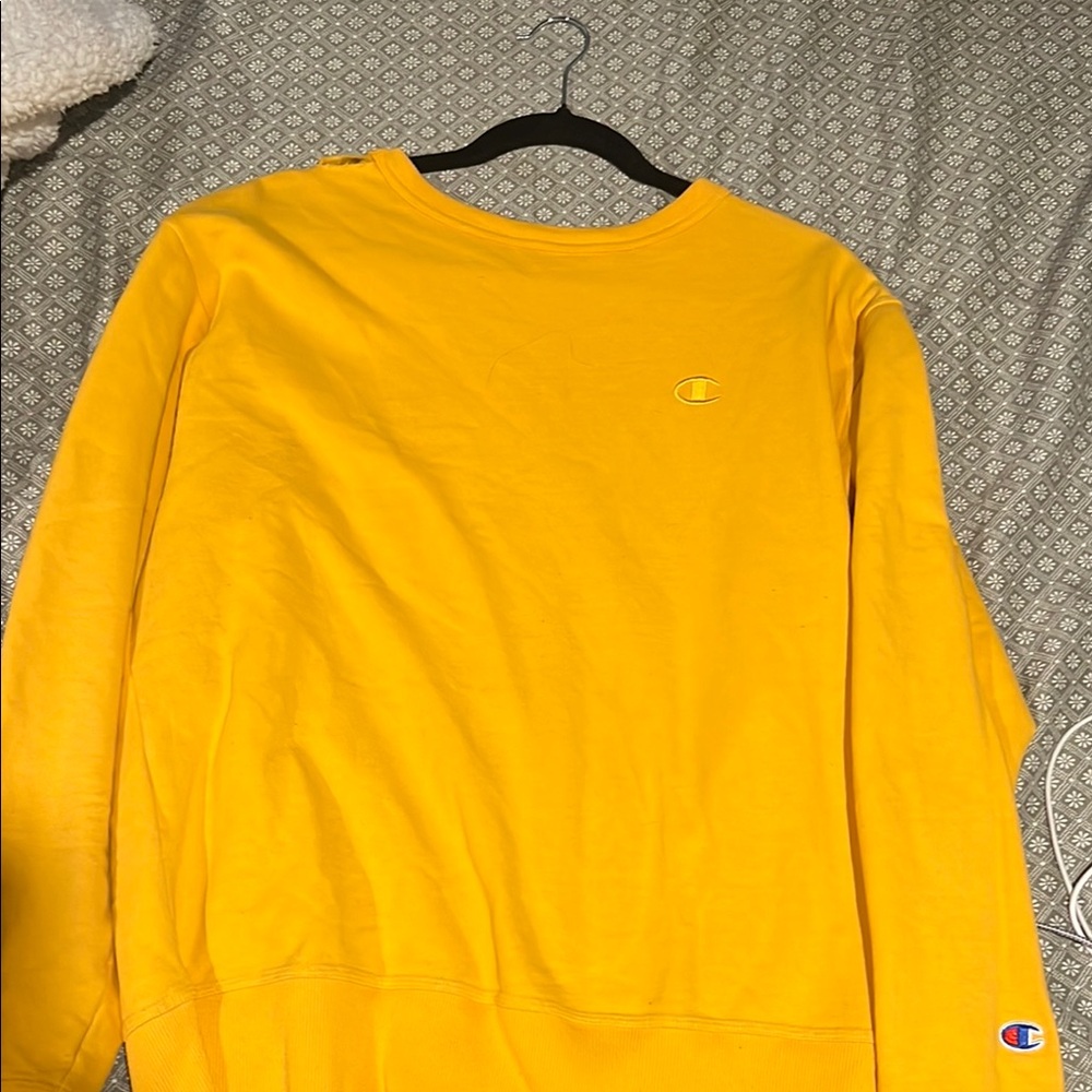 Champion Men's Yellow Sweater